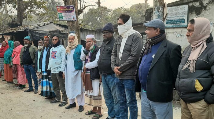 সান্তাহারে বিশুদ্ধ পানি সরবরাহের দাবিতে মানববন্ধন
