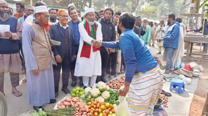 রাজশাহীতে কৃষিভিত্তিক ইন্ড্রাস্ট্রি গড়ে কর্মসংস্থানের নগরী বানাতে চাই: ডা. জাহাঙ্গীর