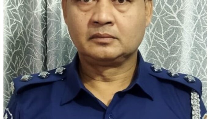 গোড়াগাড়ী সার্কেল এসপি ও তার স্ত্রীর বিরুদ্ধে দুদকের মামলা