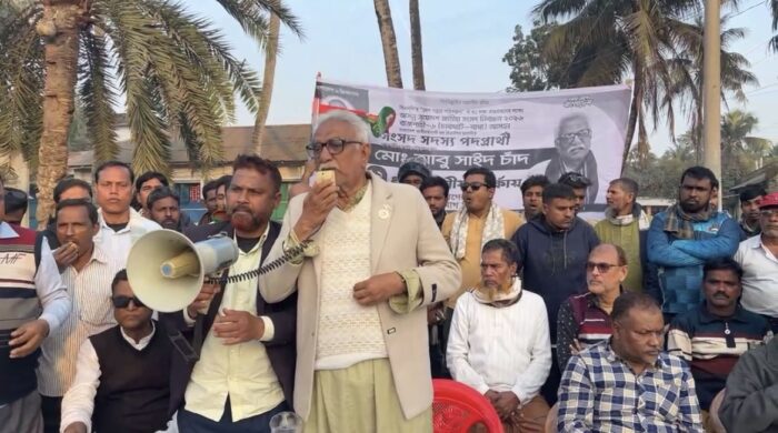 ধানের শীষে ভোট প্রার্থনার জন্য আপনাদের সন্তান আপনাদের দ্বারে আসছে-চাঁদ