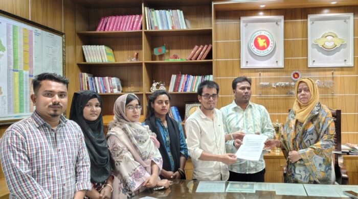 রাজশাহীতে বিশেষায়িত শিশু হাসপাতাল চালুর দাবিতে স্মারকলিপি প্রদান